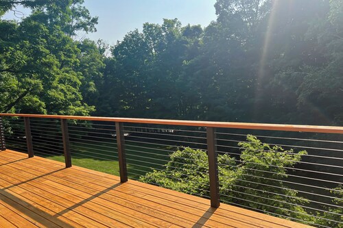 Cottage w/ Deck & Fire Pit: Close to the Lake