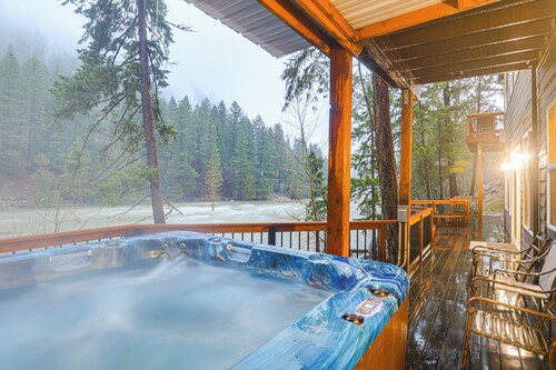 'white Water Lodge' Luxe Leavenworth Vacation Home