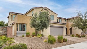House (3 Bedrooms) | Interior - 11 Mi to the Strip: Quiet Home in North Las Vegas (North Las Vegas)