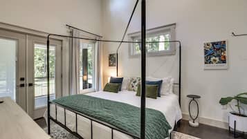 House (1 Bedroom) | Interior