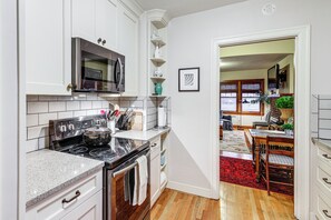 Interior - 4 Blocks to Dtwn Missoula: Walkable Home w/ Yard (Missoula)