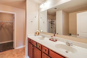 Apartment (3 Bedrooms) | Interior - World Cup Hub: Near Marta to Stadium & Downtown (Atlanta)