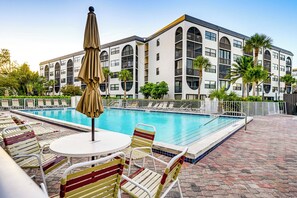 Apartment (1 Bedroom) | Interior - 2 Mi to Beach! Unit w/ Pool Access on Marco Island (Marco Island)