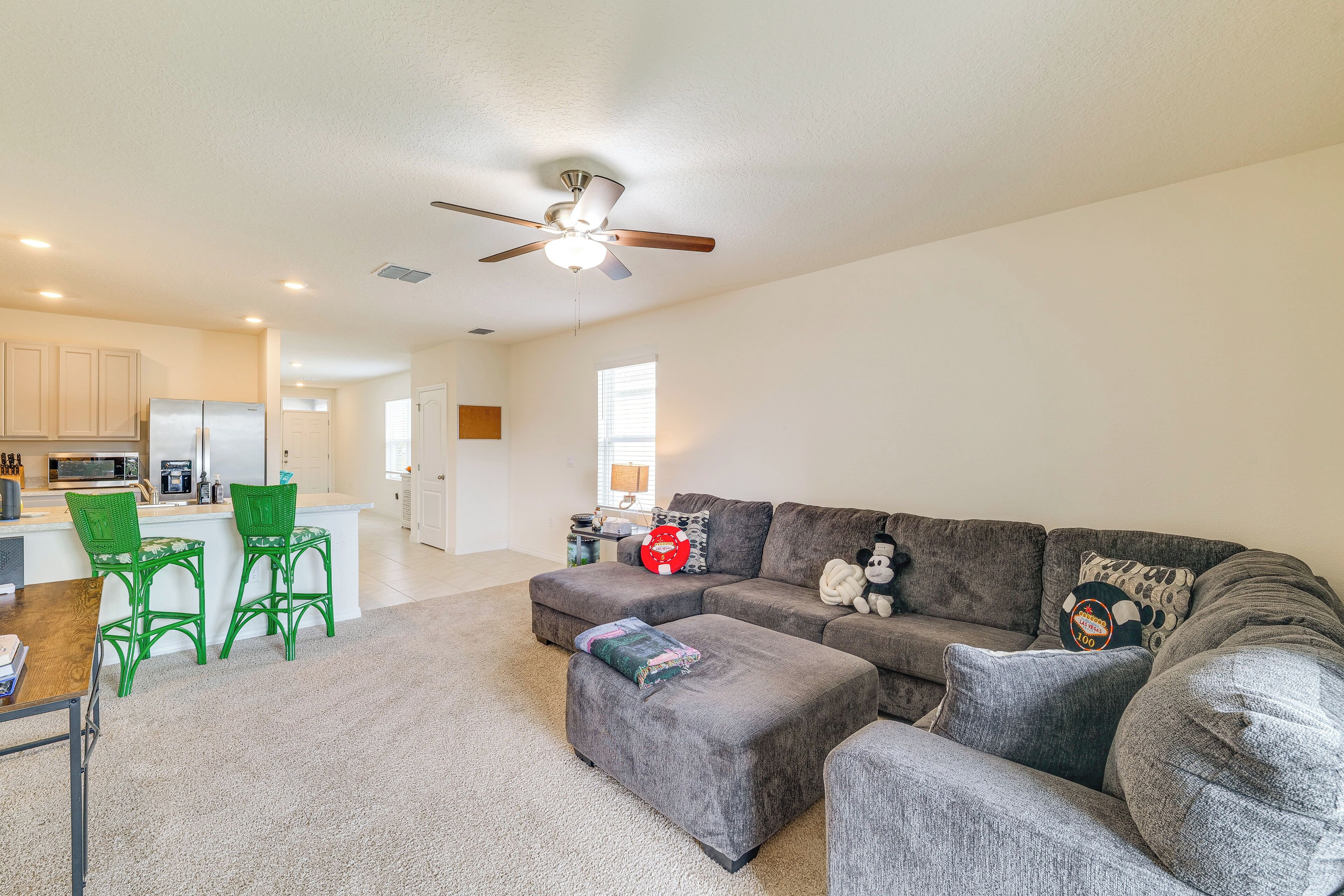 House (3 Bedrooms) | Interior