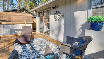 House (1 Bedroom) | Interior