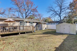House (3 Bedrooms) | Interior - 2 Mi to Downtown Savannah: Dog-friendly Home! (Savannah)