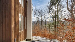 House (4 Bedrooms) | Interior - Near Okemo & Killington: Home w/ Sauna & Fireplace (Plymouth)