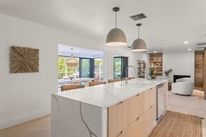 Interior - Buttonwood Breeze: Peaceful Island Escape with Pool & Pets OK! (Sanibel)