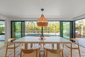 Dining - Buttonwood Breeze: Peaceful Island Escape with Pool & Pets OK! (Sanibel)