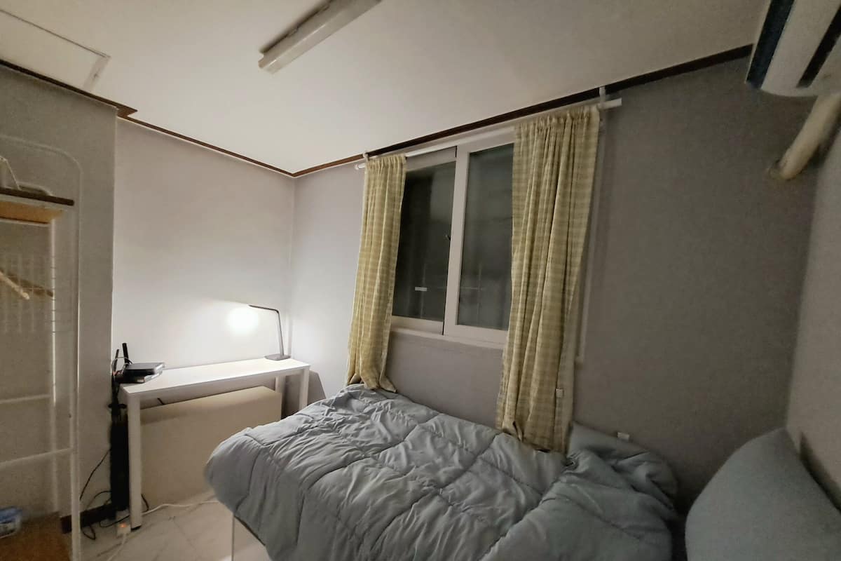 City Room | Free WiFi