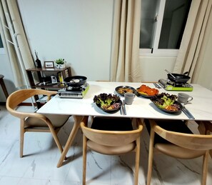 Standard Double Room | Living area - Dodahm (Incheon)