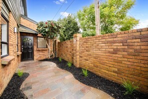 Exterior - 3BR Villa Near CBD & One Tree Hill (akl)