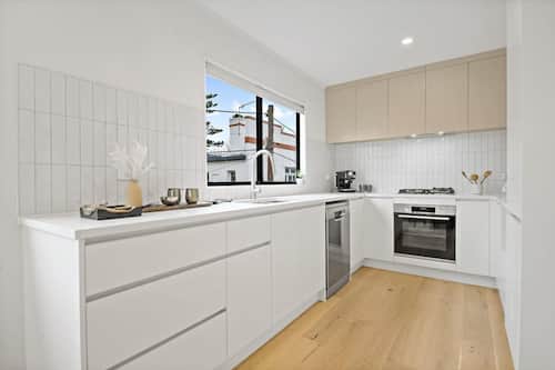 Deluxe Villa, 3 Bedrooms, Hill View | Private kitchen