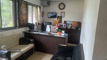 独立别墅 | 前台