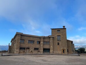 Exterior - Torredana Farmhouse (Montmajor)