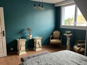 Iron/ironing board, WiFi, bed sheets - Large, cosy house for 8/10 people less than 100 m from the beach, terrace with sea view (Saint-Brevin-les-Pins)