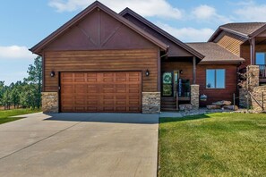 Exterior - Cozy Corner, Cuddle into the Black Hills (Sturgis)