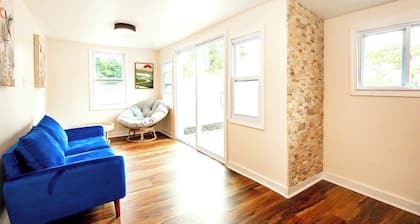 South Euclid 4BR Summer Paradise — Game room & BBQ