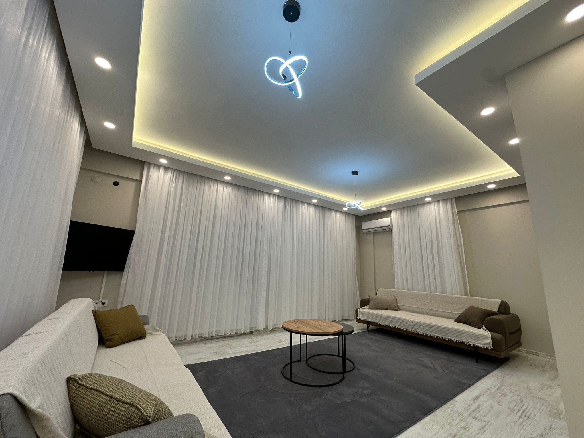 Comfort 1+1 Apart Daire, Balkonlu, Dag Manzarali | Woonruimte