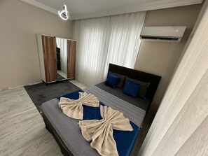 Comfort 1+1 Apart Daire, Balkonlu, Dag Manzarali | 書桌、手提電腦工作空間、免費 Wi-Fi、床單