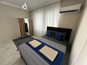 Desk, laptop workspace, free WiFi - FETHIYE ALAS GARDEN CIYT APART OTEL (Fethiye)