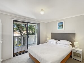 4 chambres, draps fournis