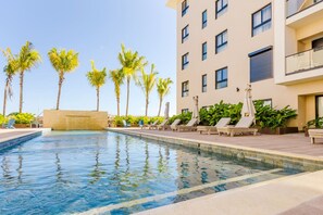 Pool - Modern and Stylish  Condo in Exclusive Cap Cana, Perfect for a Relaxing Getaway (Punta Cana)