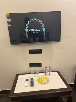 スーペリア ダブルルーム マウンテンビュー | デスク、WiFi (無料)