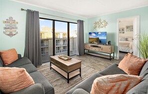 Smart TV - 2 Master Suites with a King and Queen Bed and Close to Seacrets (Ocean City)