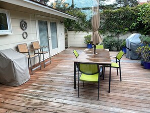 Outdoor dining - 4001 Bay Echo - Carmel Bay Views! (Carmel)