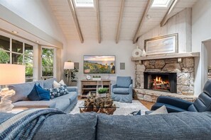 Smart-TV, Kamin