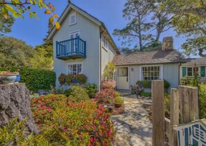 Exterior - 4016 Ann's Cottage - Whimsical Carmel Home (Carmel)