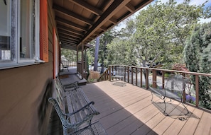 Terrace/patio - 4026 The Packer Home - Warm and Comfy in Carmel (Carmel)