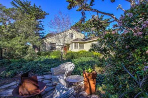 Exterior - 4029 Casa Isabella - Carmel Point Cottage (Carmel)