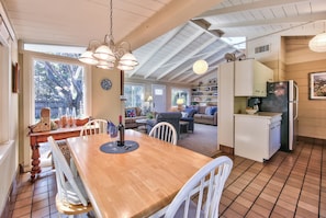Dining - 4038 Whit's End ~ Dog Friendly, Private Fenced Yard (Carmel)
