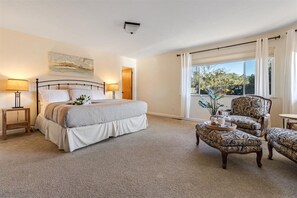 2 bedrooms, desk, iron/ironing board, free WiFi - 4045 Mission Hill ~ Mission Ranch, Point Lobos View (Carmel)