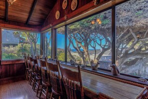 Interior - 4059 Play Misty for Me - Unique Carmel Point Home (Carmel)