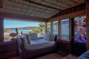 Interior - 4059 Play Misty for Me - Unique Carmel Point Home (Carmel)