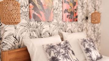 1 habitación, wifi y ropa de cama