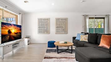 Apartment | Living area