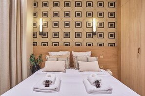 Apartment | 1 bedroom, laptop workspace, iron/ironing board, bed sheets - Apartment Suite Saint Germain / Rue de Rennes (Paris)