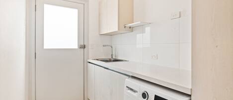 Apartment | Bathroom