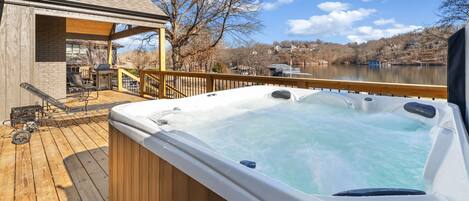 Bain à remous extérieur