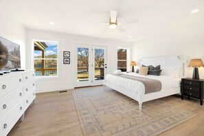 Fer et planche à repasser, Wi-Fi, draps fournis