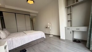 3 makuuhuonetta, silitysrauta/-lauta, Wi-Fi, vuodevaatteet