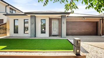 Apartment | Reception