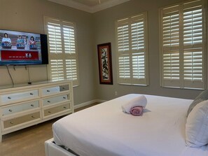 4 Schlafzimmer, Bügeleisen/Bügelbrett, Reisekinderbett