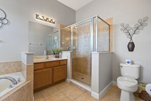 Hair dryer - 1432 Villa- 4BD Pool/Spa-sleeps 14 (Kissimmee)