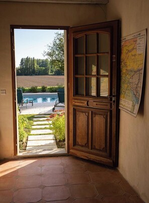 House | Reception - Holiday Home in Pardaillan With Private Pool (Pardaillan)