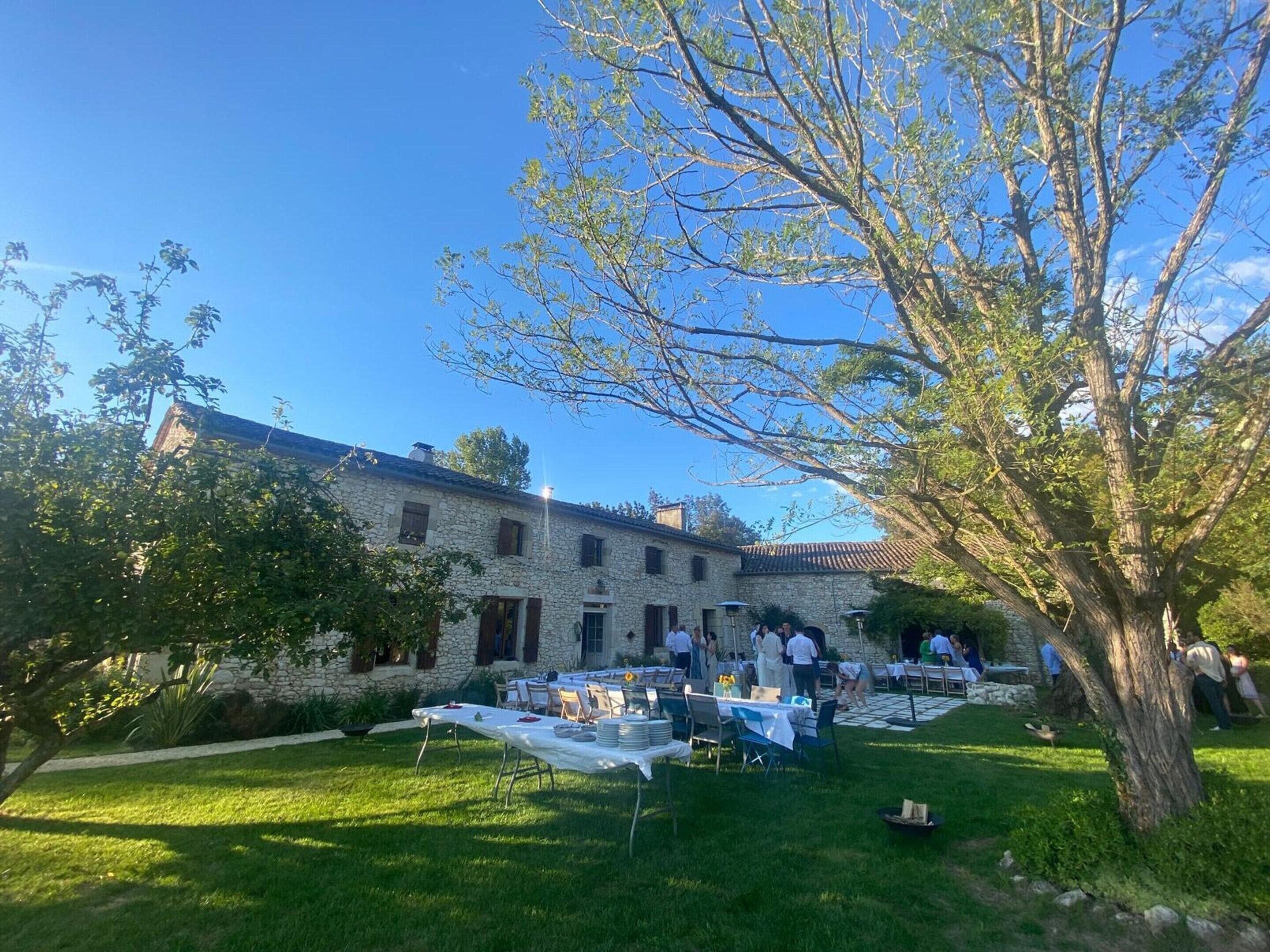 House | Bahagian luar